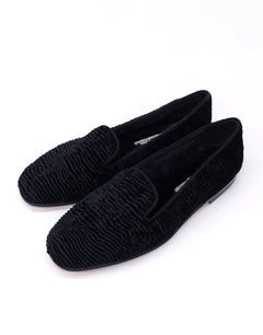 VV лоферы в чёрном вельвете, с мехом.
